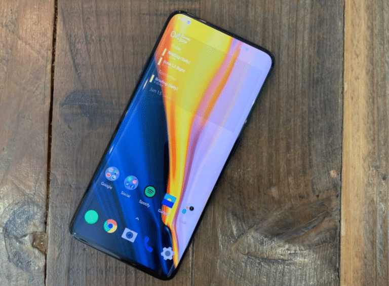 OnePlus 7 Pro Detail Review: Buttery Smooth